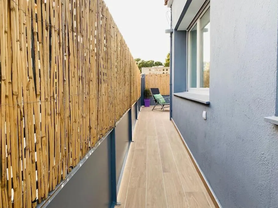 Apartamentos Aquarium 100 M2 Next To The Beach Roses