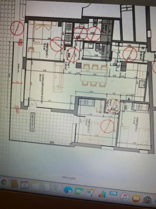 Apartamentos Aquarium 100 M2 Next To The Beach Roses Spagna